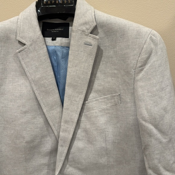 Banana Republic Blazer - Picture 5 of 10